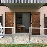 Apartment Super Besse Station Le Bessard 2 Quartier Bois De La Reine 5 Couchages